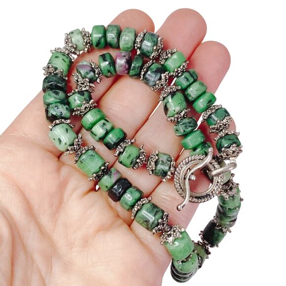 Genuine Ruby in Zoisite Green Gemstone Bead Necklace Silver Tone Artisan Choker - Picture 5 of 12
